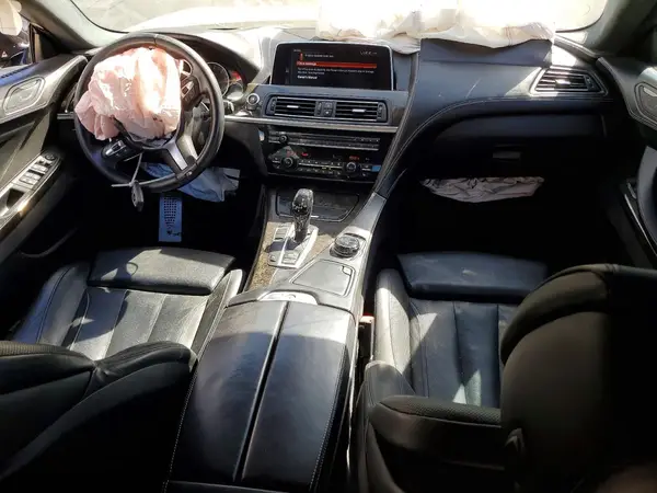 WBA6D4C54JD981373 2018 BMW 6ER - Image 8