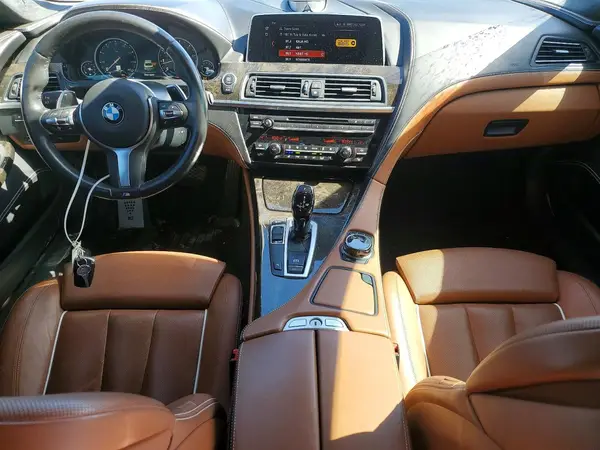 WBA6D4C57JD981352 2018 BMW 6ER - Image 8