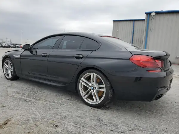 WBA6D4C58HD977787 2017 BMW 6ER - Image 2