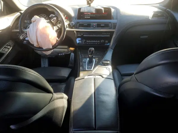 WBA6D4C58KGA01100 2019 BMW 6ER - Image 8