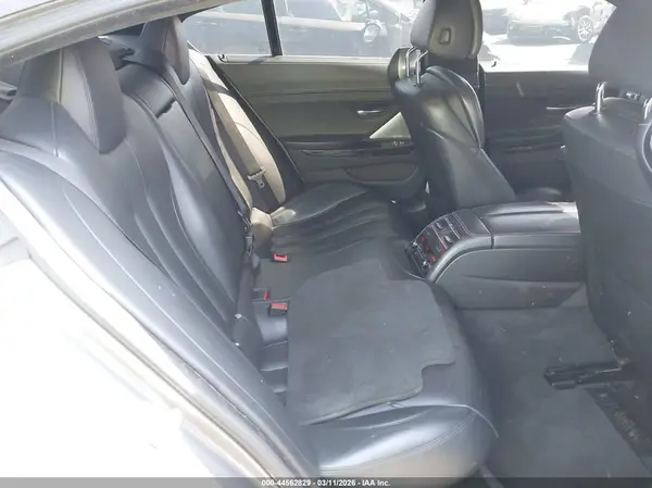 WBA6D4C59GD977196 2016 BMW 6ER - Image 8