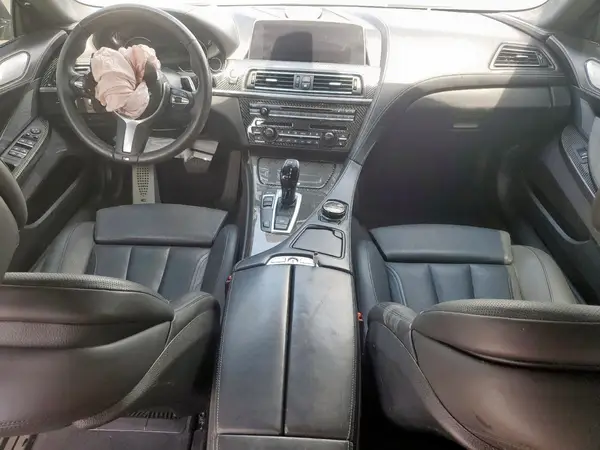 WBA6D4C59JD981398 2018 BMW 6ER - Image 8