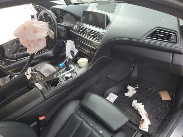 WBA6D6C56JG388902 2018 BMW 6ER - Image 8