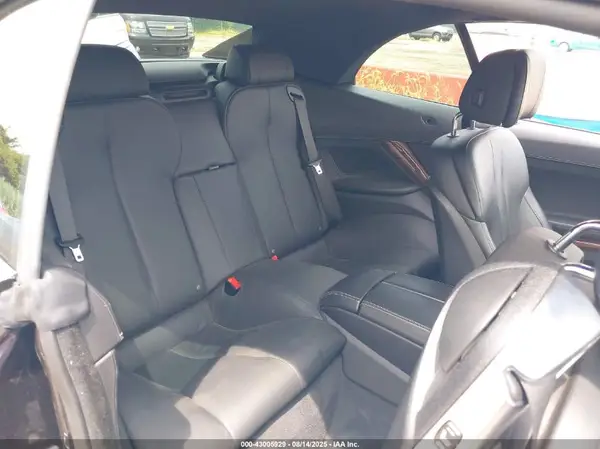 WBA6F1C34HGT83719 2017 BMW 6ER - Image 8
