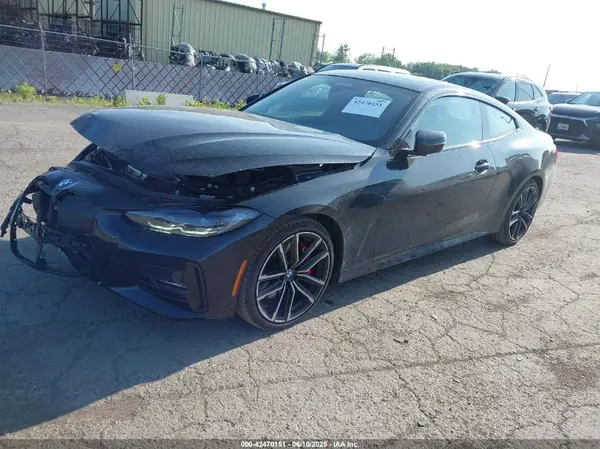 WBA73AP00PCM82945 2023 BMW 4ER - Image 2