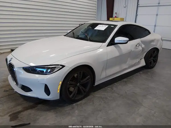 WBA73AP08MCF66896 2021 BMW 4ER - Image 2
