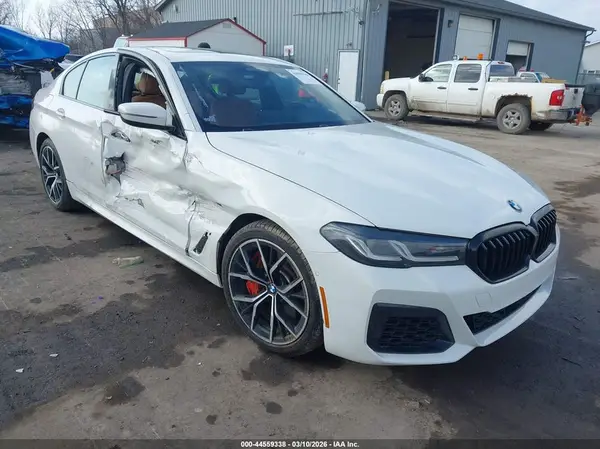 WBA73BJ00NWX51424 2022 BMW 5ER - Image 1