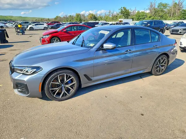 WBA73BJ02NWX59444 2022 BMW 5ER - Image 1
