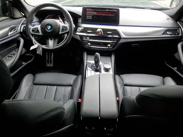 WBA73BJ04NWX54018 2022 BMW 5ER - Image 8