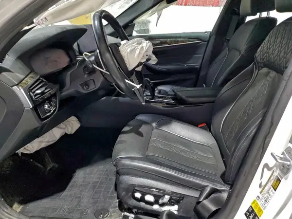 2021 BMW 5 Series auction photo 7
