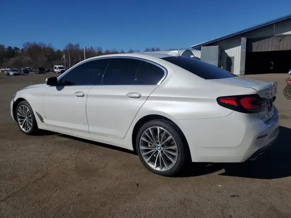 WBA73BJ07MWX05992 2021 BMW 5ER - Image 2