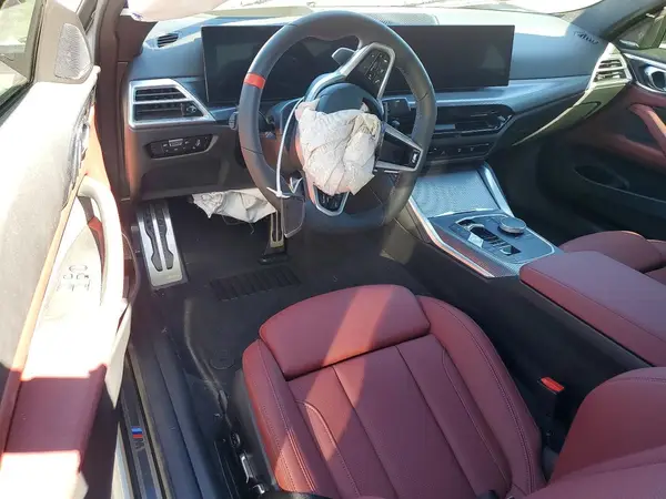 WBA73DA00TCW11433 2026 BMW M4 - Image 8