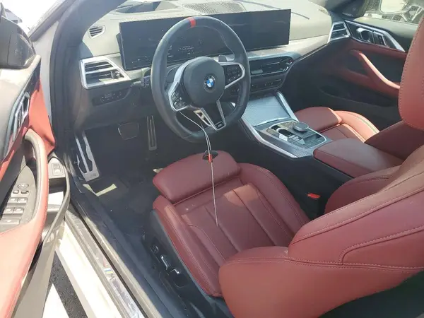 WBA73DB08SCU22591 2025 BMW M4 - Image 8