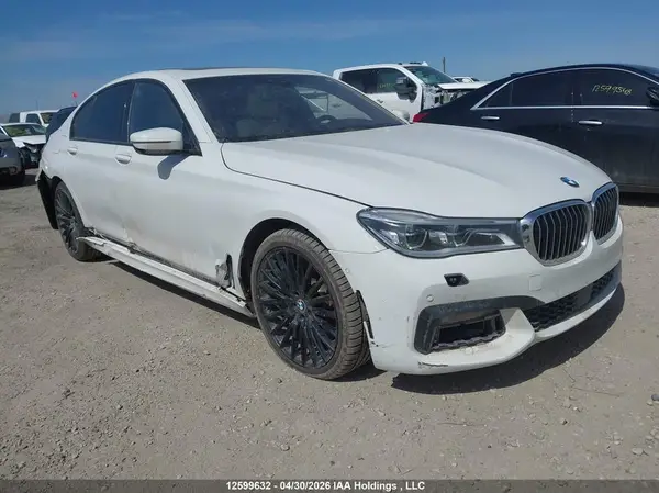 WBA7B0C33HG527139 2017 BMW 7ER