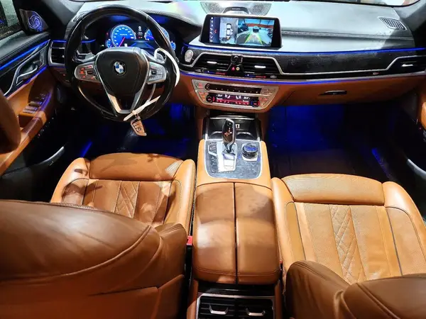 WBA7B0C52GGF92213 2016 BMW 7ER - Image 8