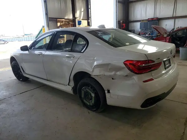 WBA7B0C53GG526993 2016 BMW 7ER - Image 2