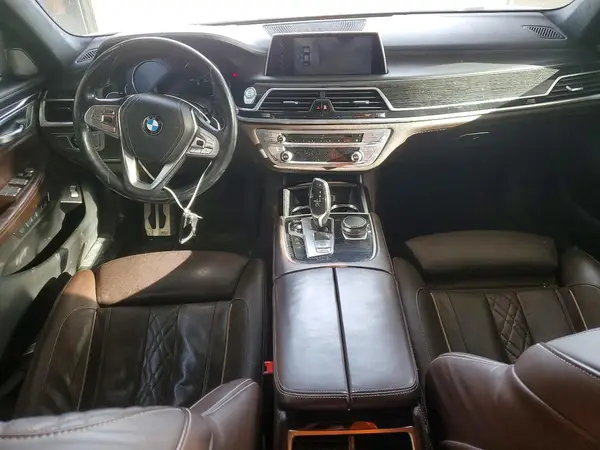 WBA7B0C53GG526993 2016 BMW 7ER - Image 8