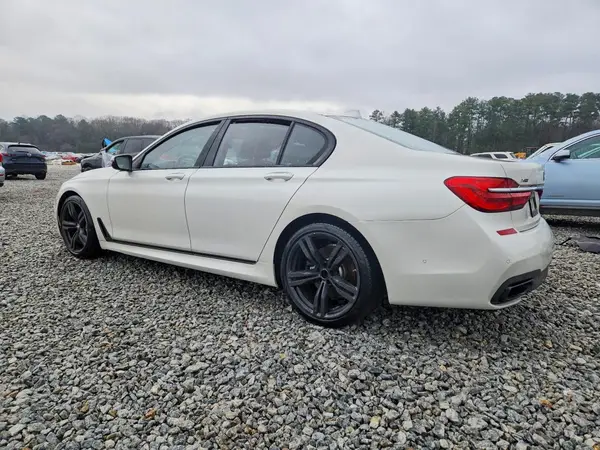 WBA7B0C53JG527293 2018 BMW 7ER - Image 2