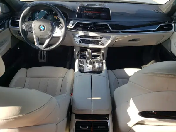 WBA7B0C55HG527046 2017 BMW 7ER - Image 8