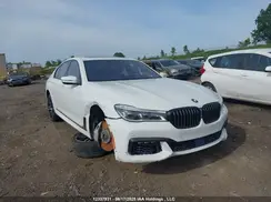 WBA7B0C56JG527269 2018 BMW 7ER