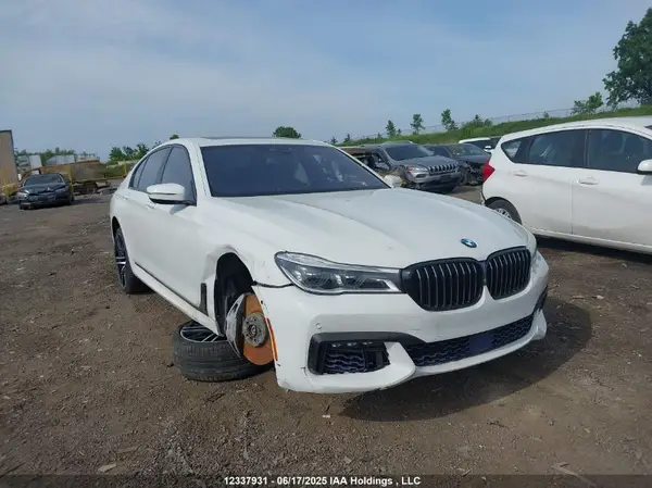 WBA7B0C56JG527269 2018 BMW 7ER - Image 1