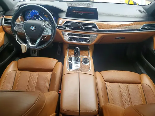 WBA7B0C57JG527278 2018 BMW 7ER - Image 8