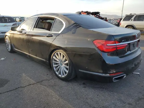 WBA7E2C30HG740620 2017 BMW 7ER - Image 2