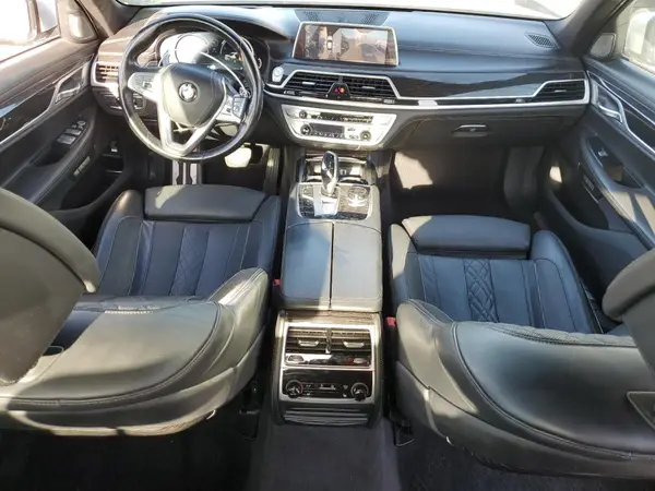 WBA7E2C30HG740990 2017 BMW 7ER - Image 8