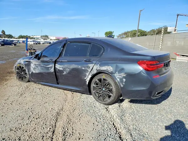 WBA7E2C31HG740853 2017 BMW 7ER - Image 2