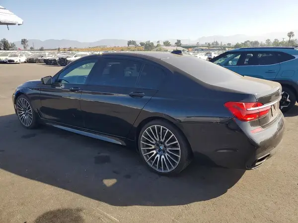 WBA7E2C32HG741252 2017 BMW 7ER - Image 2