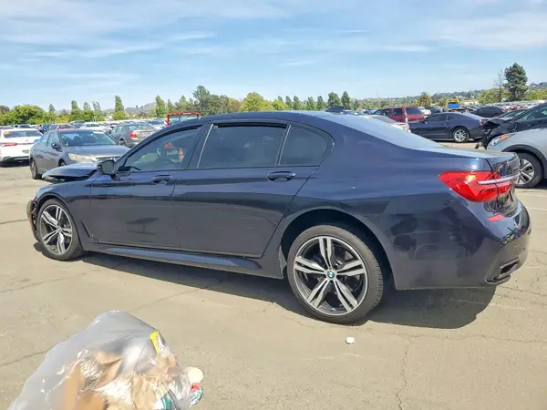 WBA7E2C34HG740829 2017 BMW 7ER - Image 2