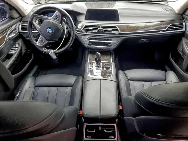 WBA7E2C34HG741124 2017 BMW 7ER - Image 8