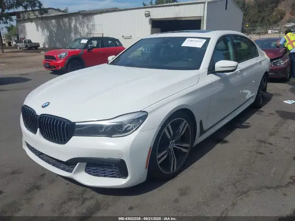 WBA7E2C34HG741320 2017 BMW 7ER - Image 2