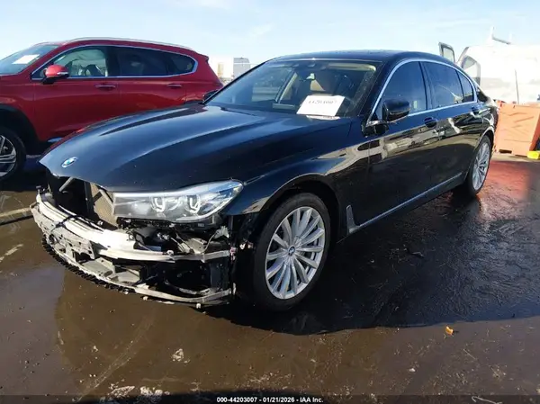 WBA7E2C35HG740774 2017 BMW 7ER - Image 2