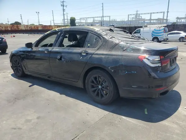 WBA7E2C36HG740606 2017 BMW 7ER - Image 2