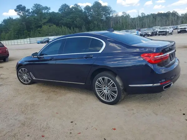 WBA7E2C36HG741321 2017 BMW 7ER - Image 2