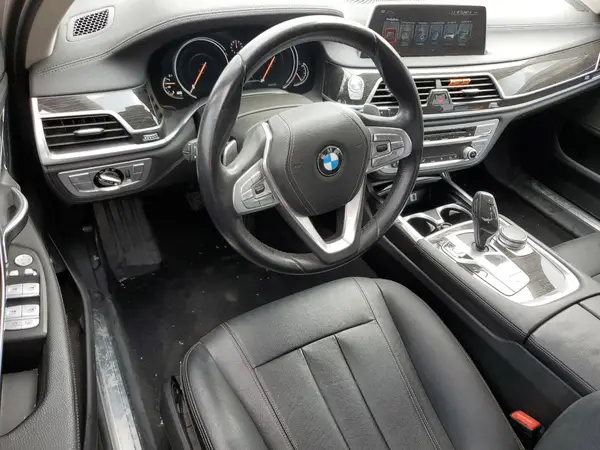 WBA7E2C37HG740601 2017 BMW 7ER - Image 8