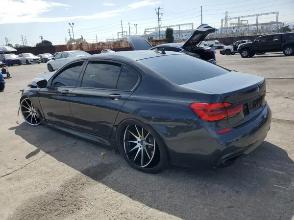 WBA7E2C38HG740803 2017 BMW 7ER - Image 2