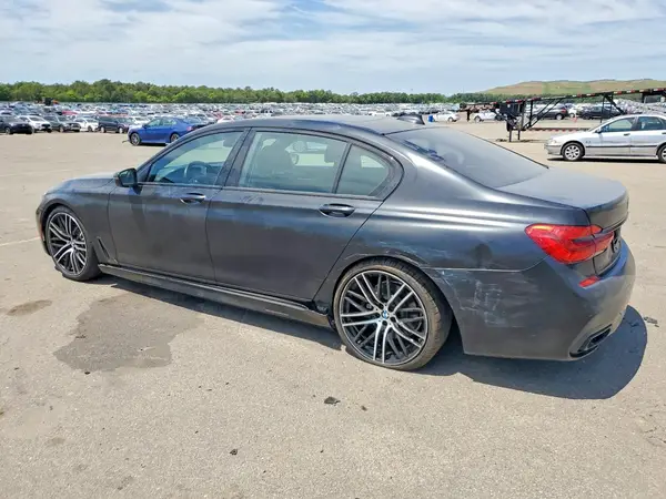 WBA7E2C38HG741451 2017 BMW 7ER - Image 2