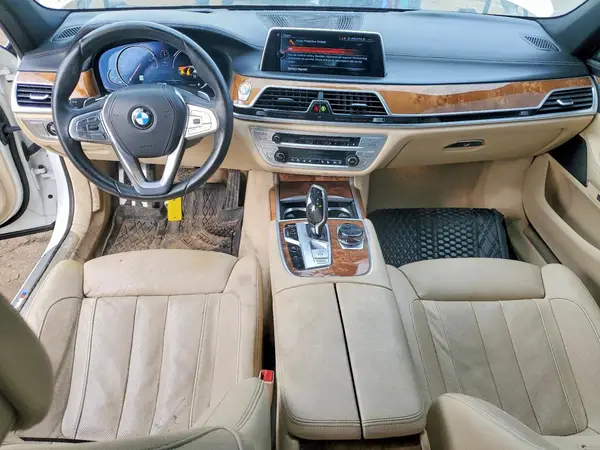 WBA7E2C39HG740616 2017 BMW 7ER - Image 8