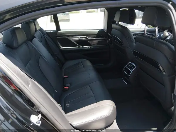 WBA7E2C39HG740745 2017 BMW 7ER - Image 8
