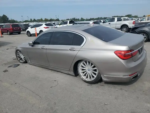 WBA7E2C3XHG741287 2017 BMW 7ER - Image 2