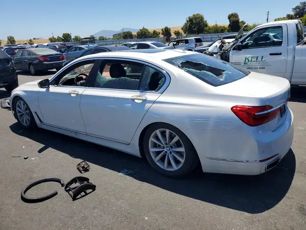 WBA7E2C50GG548131 2016 BMW 7ER - Image 2