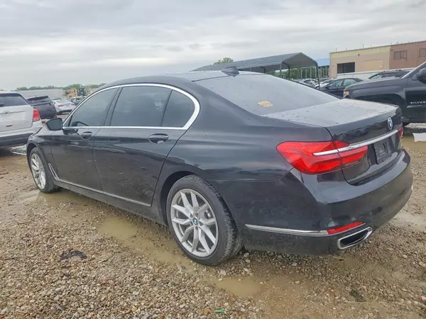 WBA7E2C50GG714437 2016 BMW 7ER - Image 2