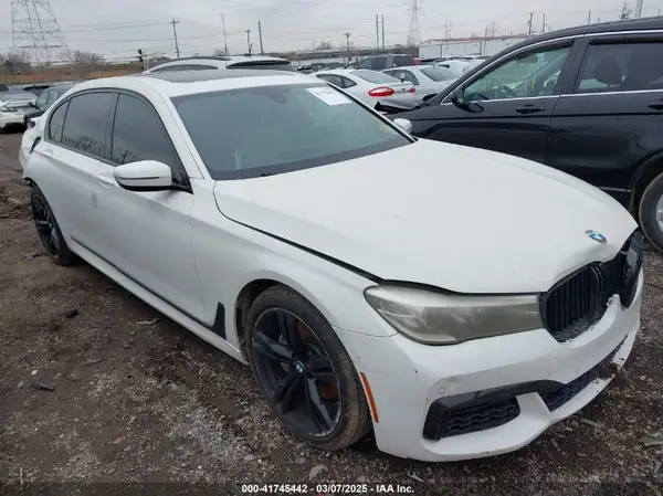 WBA7E2C50GG714647 2016 BMW 7ER - Image 1
