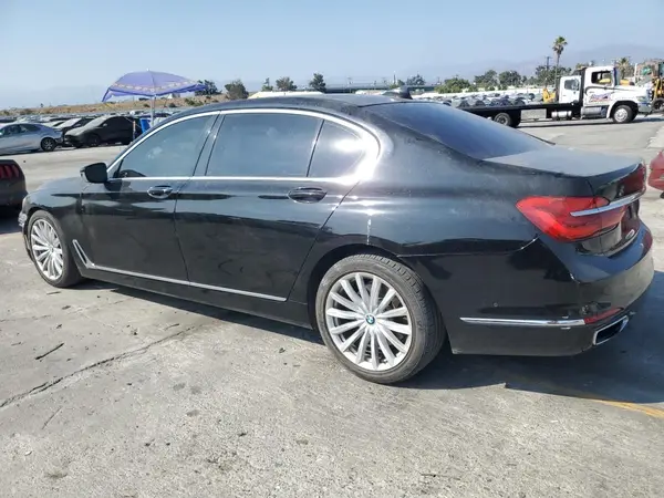 WBA7E2C50HG739565 2017 BMW 7ER - Image 2