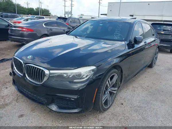 WBA7E2C50JG743153 2018 BMW 7ER - Image 2