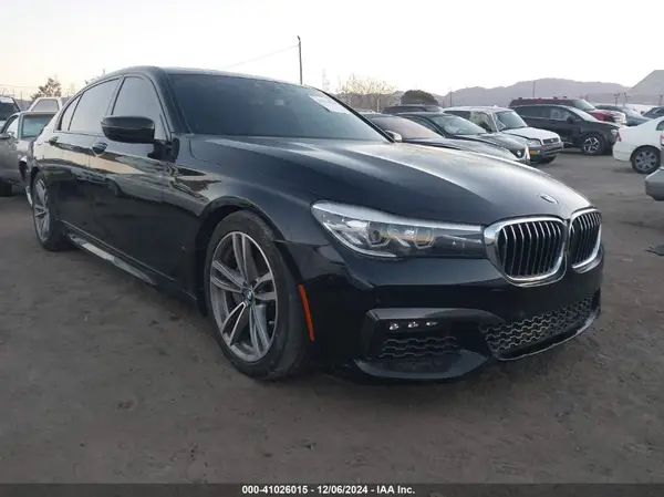 WBA7E2C50KB218124 2019 BMW 7ER - Image 1