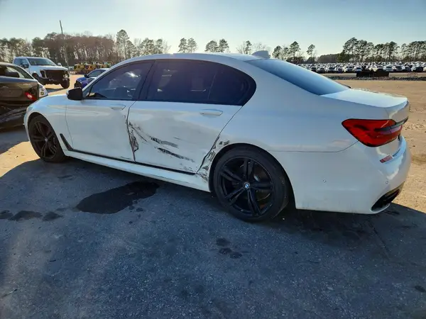 WBA7E2C51GG548073 2016 BMW 7ER - Image 2