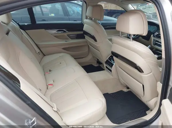 WBA7E2C51GG548266 2016 BMW 7ER - Image 8
